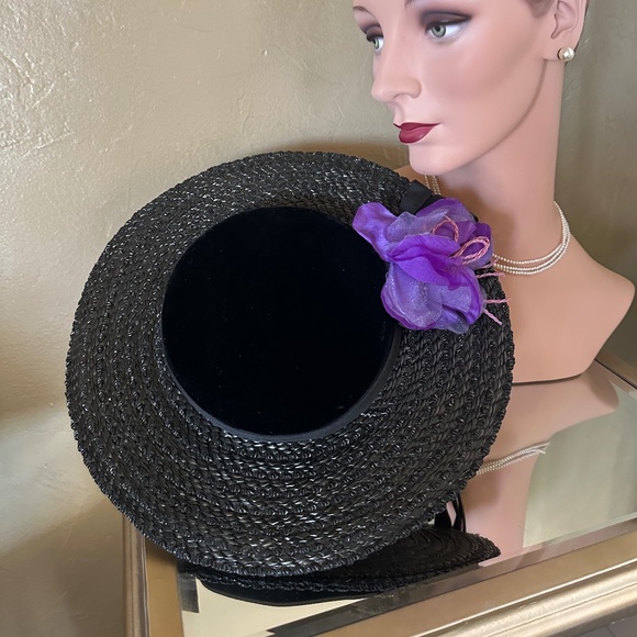FUNTASTIC 1950\'s BLACK STRAW & VELVET HAT + PURPLE FLOWER + GROSGRAIN STREAMERS main image 12